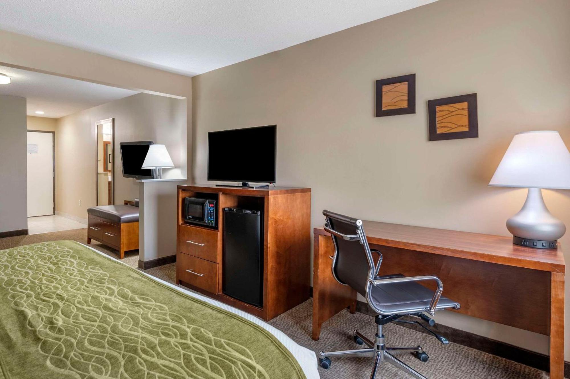 Comfort Inn Romeoville - Bolingbrook Екстериор снимка